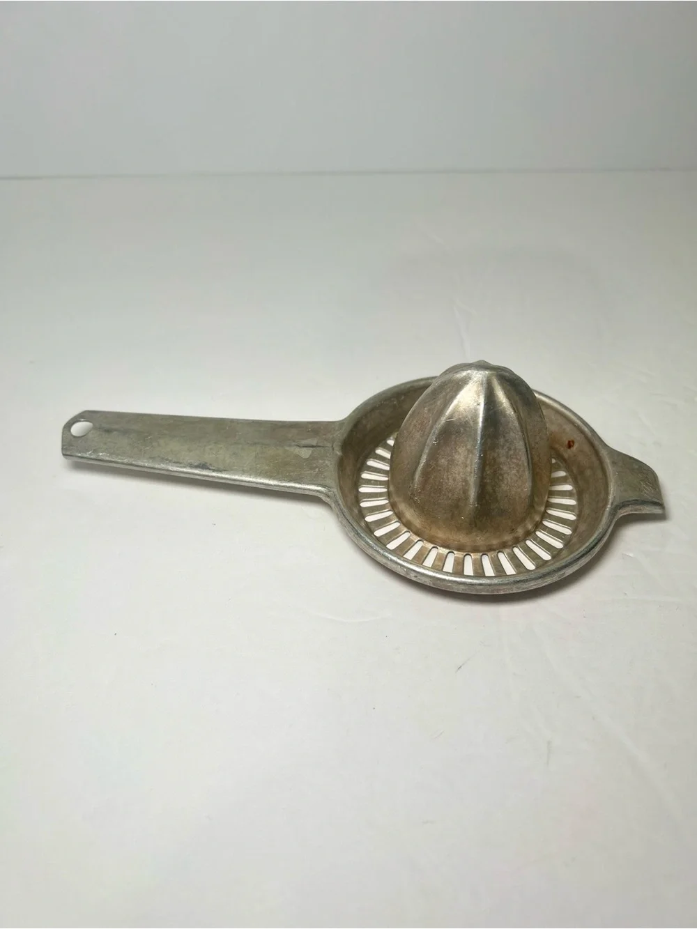 Vintage FOLEY Orange Juice Lemon Citrus Reamer Squeezer Juicer Aluminum Metal